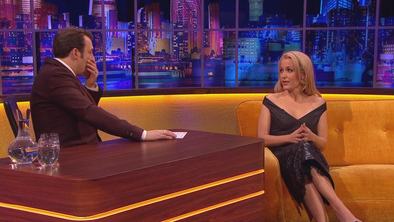 Gillian Anderson 1128